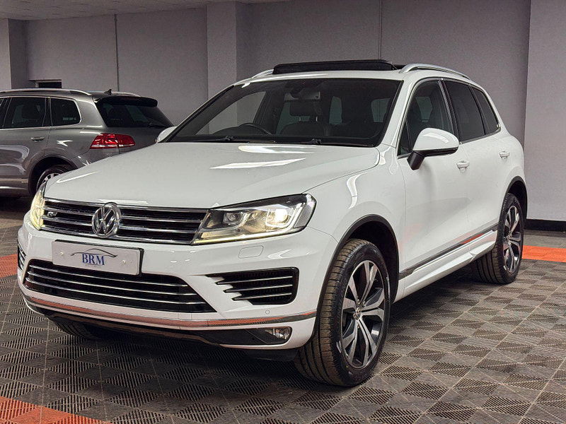 Volkswagen Touareg 3.0 TDI V6 BlueMotion Tech R-Line Tiptronic 4WD Euro 6 (s/s) 5dr 5dr Automatic 2025