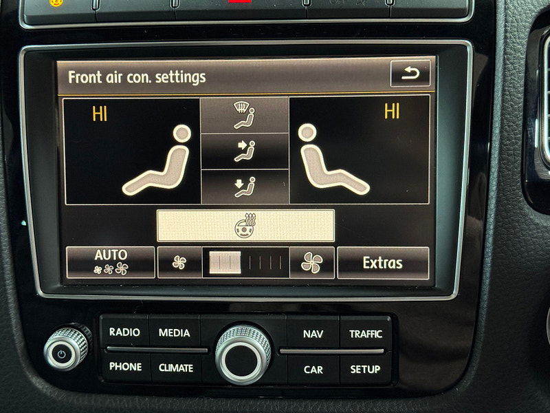 Volkswagen Touareg 3.0 TDI V6 BlueMotion Tech R-Line Tiptronic 4WD Euro 6 (s/s) 5dr 5dr Automatic 2025