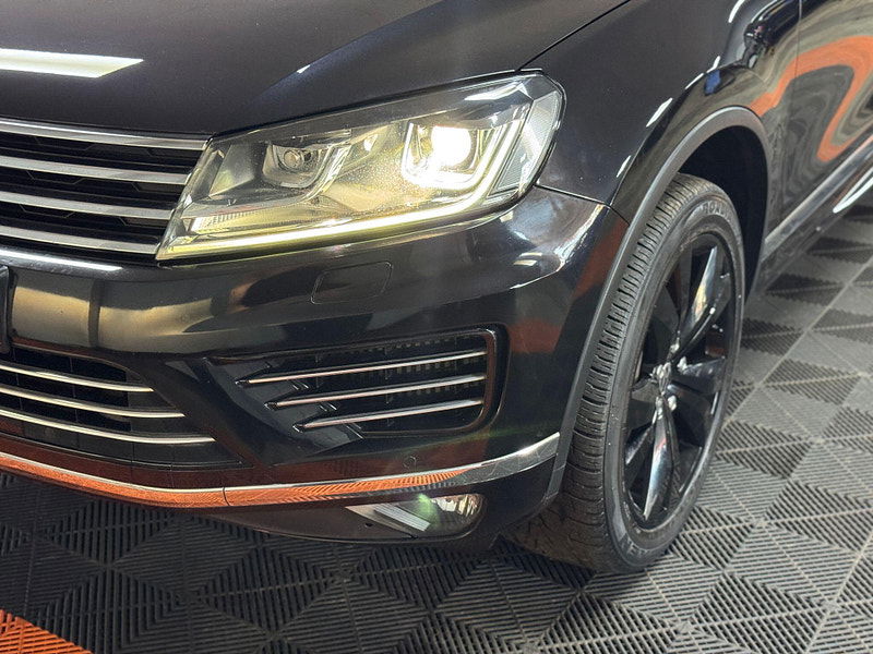 Volkswagen Touareg 3.0 TDI V6 BlueMotion Tech R-Line Tiptronic 4WD Euro 6 (s/s) 5dr 5dr Automatic 2025