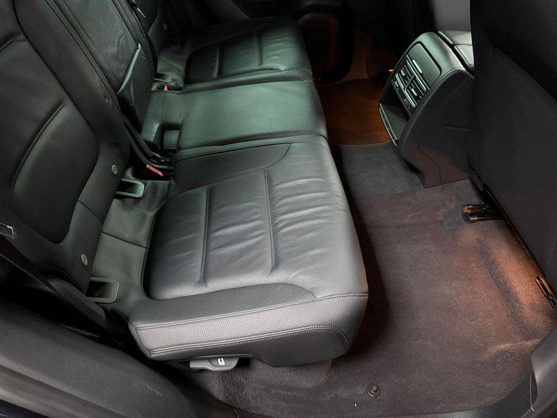 Volkswagen Touareg 3.0 TDI V6 BlueMotion Tech R-Line Tiptronic 4WD Euro 6 (s/s) 5dr 5dr Automatic 2025