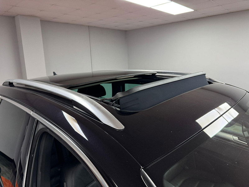 Volkswagen Touareg 3.0 TDI V6 BlueMotion Tech R-Line Tiptronic 4WD Euro 6 (s/s) 5dr 5dr Automatic 2025