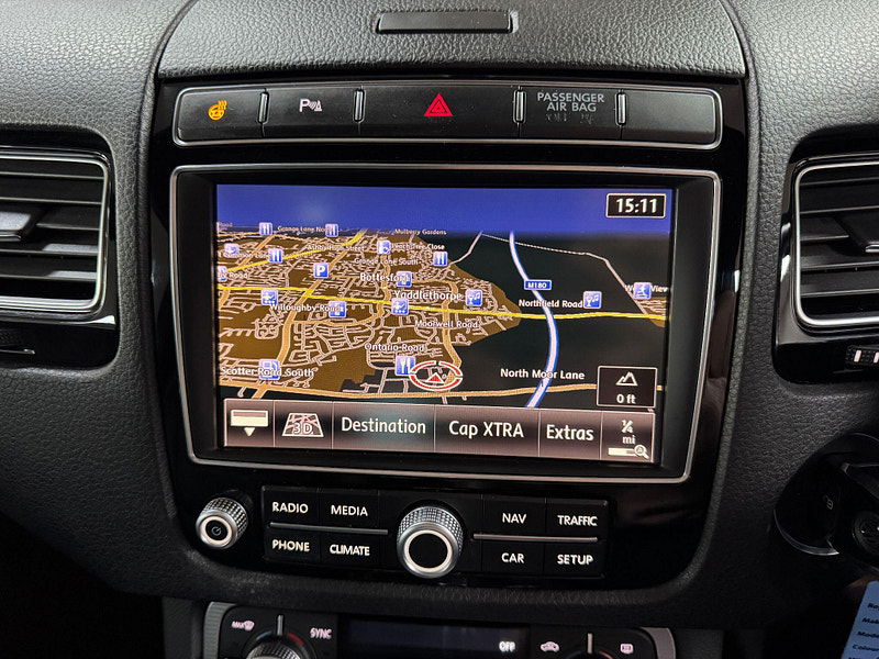 Volkswagen Touareg 3.0 TDI V6 BlueMotion Tech R-Line Tiptronic 4WD Euro 6 (s/s) 5dr 5dr Automatic 2025