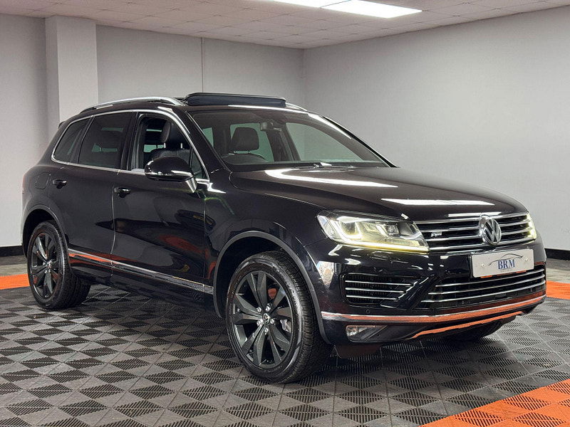 Volkswagen Touareg 3.0 TDI V6 BlueMotion Tech R-Line Tiptronic 4WD Euro 6 (s/s) 5dr 5dr Automatic 2025