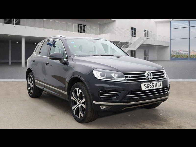 Volkswagen Touareg 3.0 TDI V6 BlueMotion Tech R-Line Tiptronic 4WD Euro 6 (s/s) 5dr 5dr Automatic 2025