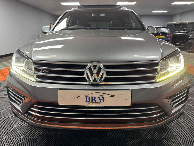 Volkswagen Touareg 3.0 TDI V6 BlueMotion Tech R-Line Tiptronic 4WD Euro 6 (s/s) 5dr 5dr Automatic 2025