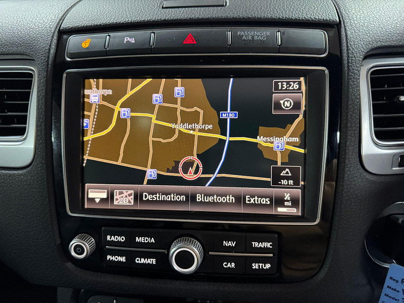 Volkswagen Touareg 3.0 TDI V6 BlueMotion Tech R-Line Tiptronic 4WD Euro 6 (s/s) 5dr 5dr Automatic 2025