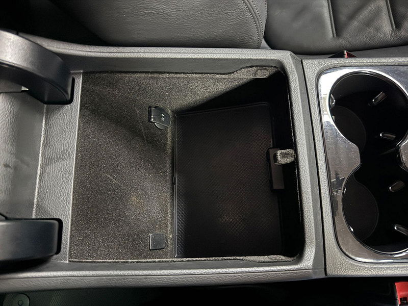 Volkswagen Touareg 3.0 TDI V6 BlueMotion Tech R-Line Tiptronic 4WD Euro 6 (s/s) 5dr 5dr Automatic 2025