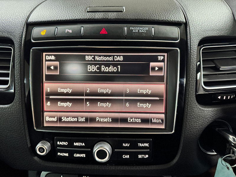 Volkswagen Touareg 3.0 TDI V6 BlueMotion Tech R-Line Tiptronic 4WD Euro 6 (s/s) 5dr 5dr Automatic 2026