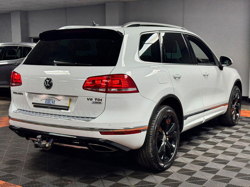 Volkswagen Touareg 3.0 TDI V6 BlueMotion Tech R-Line Tiptronic 4WD Euro 6 (s/s) 5dr 5dr Automatic 2026