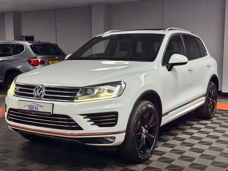 Volkswagen Touareg 3.0 TDI V6 BlueMotion Tech R-Line Tiptronic 4WD Euro 6 (s/s) 5dr 5dr Automatic 2026