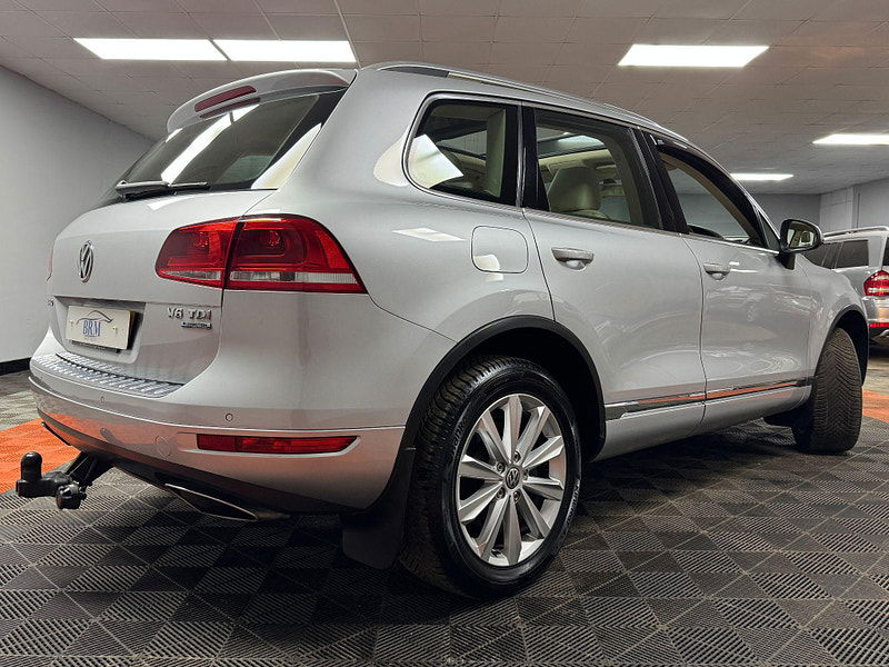 Volkswagen Touareg 3.0 TDI V6 BlueMotion Tech SE Tiptronic 4WD Euro 5 (s/s) 5dr 5dr Automatic 2025