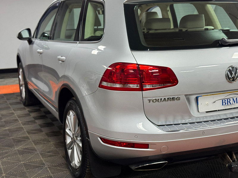 Volkswagen Touareg 3.0 TDI V6 BlueMotion Tech SE Tiptronic 4WD Euro 5 (s/s) 5dr 5dr Automatic 2025