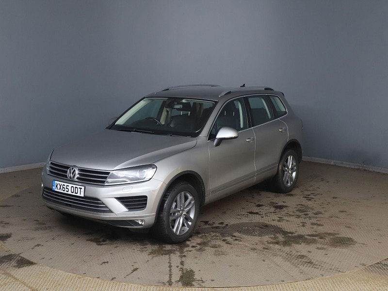 Volkswagen Touareg 3.0 TDI V6 BlueMotion Tech SE Tiptronic 4WD Euro 6 (s/s) 5dr 5dr Automatic 2025