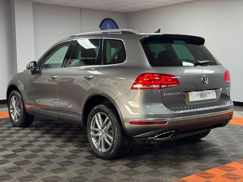 Volkswagen Touareg 3.0 TDI V6 BlueMotion Tech SE Tiptronic 4WD Euro 6 (s/s) 5dr 5dr Automatic 2025