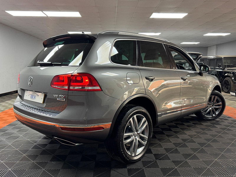 Volkswagen Touareg 3.0 TDI V6 BlueMotion Tech SE Tiptronic 4WD Euro 6 (s/s) 5dr 5dr Automatic 2025