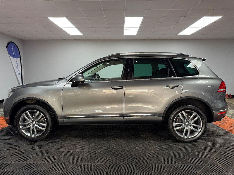 Volkswagen Touareg 3.0 TDI V6 BlueMotion Tech SE Tiptronic 4WD Euro 6 (s/s) 5dr 5dr Automatic 2025