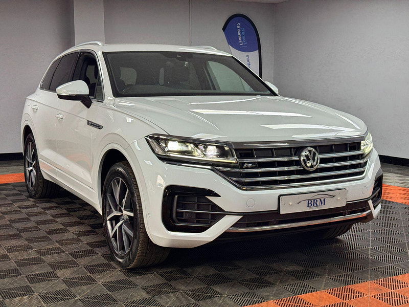 Volkswagen Touareg 3.0 TDI V6 R-Line Tiptronic 4Motion Euro 6 (s/s) 5dr 5dr Automatic 2025