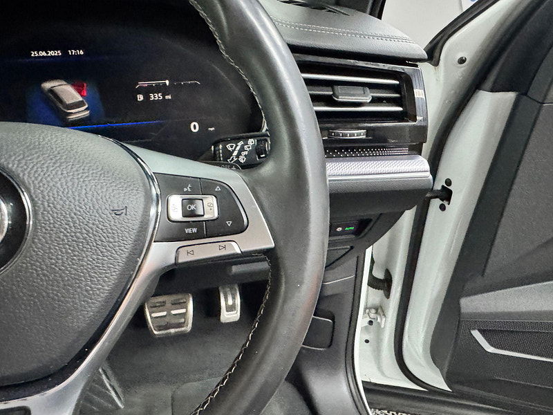 Volkswagen Touareg 3.0 TDI V6 R-Line Tiptronic 4Motion Euro 6 (s/s) 5dr 5dr Automatic 2025