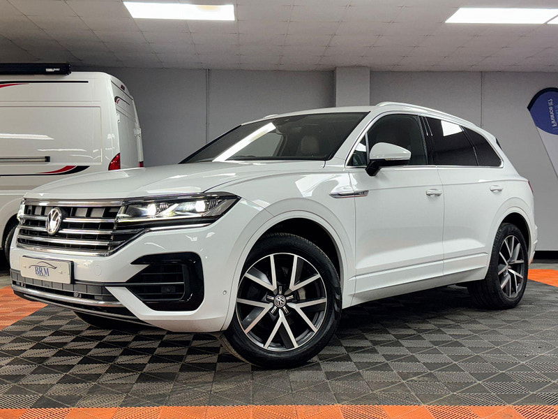 Volkswagen Touareg 3.0 TDI V6 R-Line Tiptronic 4Motion Euro 6 (s/s) 5dr 5dr Automatic 2025