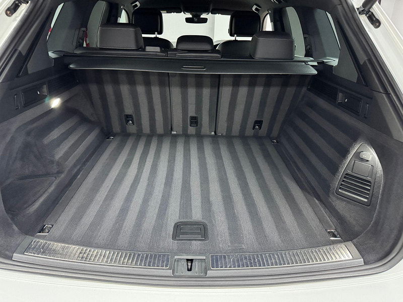 Volkswagen Touareg 3.0 TDI V6 R-Line Tiptronic 4Motion Euro 6 (s/s) 5dr 5dr Automatic 2025