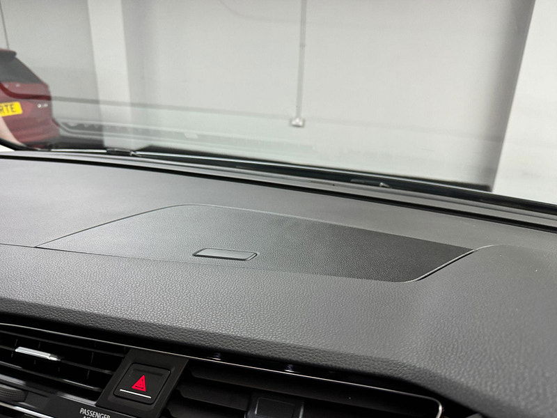 Volkswagen Touran 1.6 TDI SE Family Euro 6 (s/s) 5dr 5dr Manual 2026