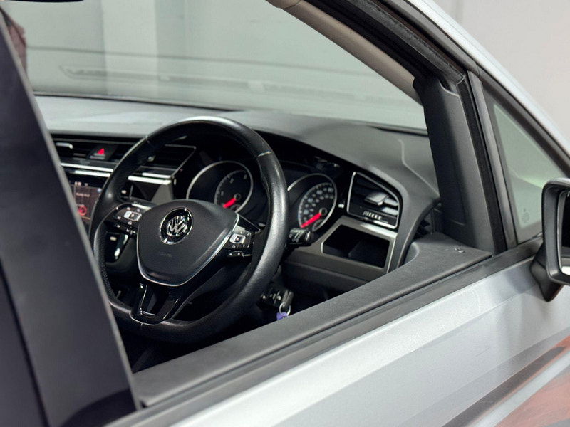 Volkswagen Touran 1.6 TDI SE Family Euro 6 (s/s) 5dr 5dr Manual 2026