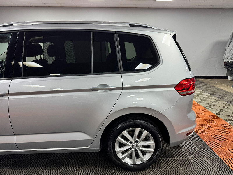 Volkswagen Touran 1.6 TDI SE Family Euro 6 (s/s) 5dr 5dr Manual 2026