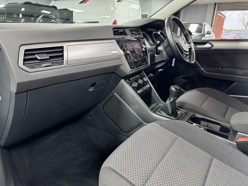 Volkswagen Touran 1.6 TDI SE Family Euro 6 (s/s) 5dr 5dr Manual 2026