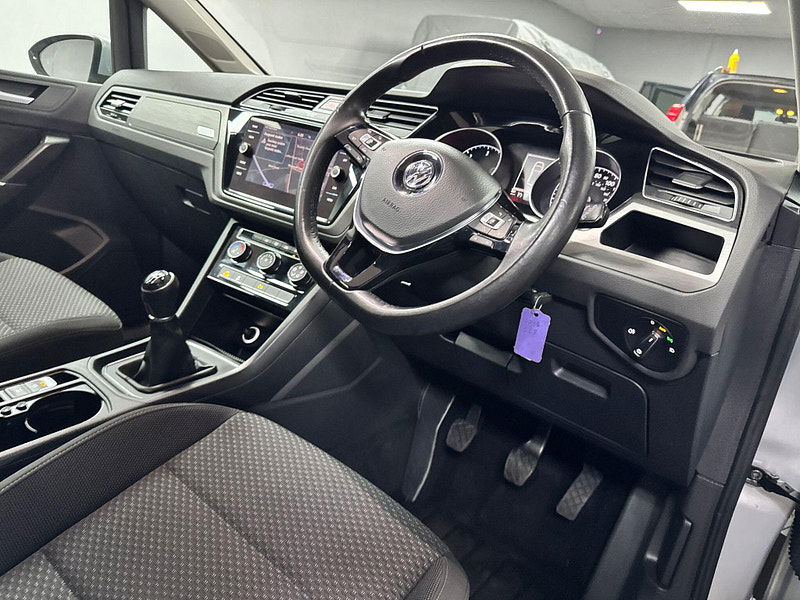 Volkswagen Touran 1.6 TDI SE Family Euro 6 (s/s) 5dr 5dr Manual 2026