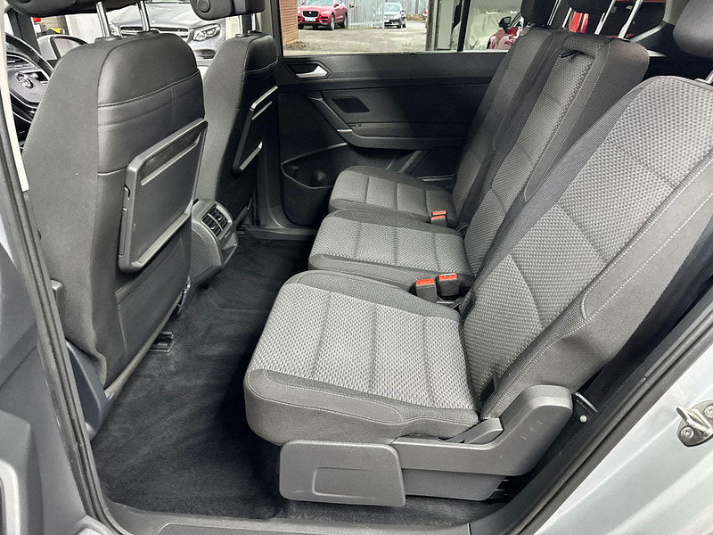 Volkswagen Touran 1.6 TDI SE Family Euro 6 (s/s) 5dr 5dr Manual 2026