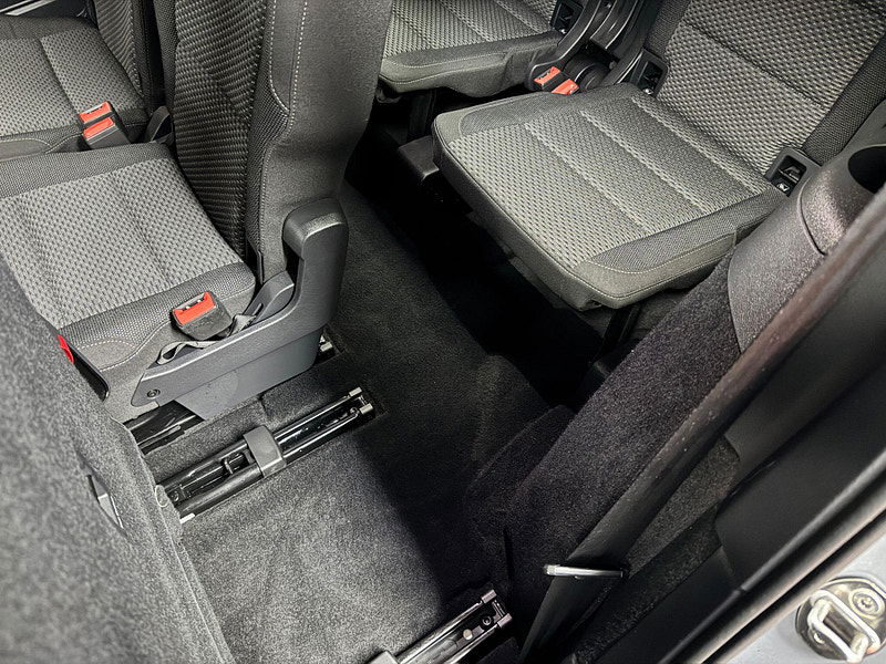 Volkswagen Touran 1.6 TDI SE Family Euro 6 (s/s) 5dr 5dr Manual 2026