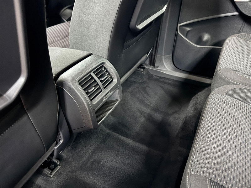 Volkswagen Touran 1.6 TDI SE Family Euro 6 (s/s) 5dr 5dr Manual 2026