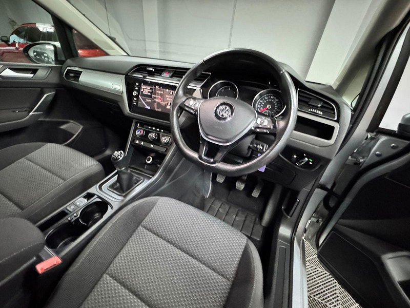 Volkswagen Touran 1.6 TDI SE Family Euro 6 (s/s) 5dr 5dr Manual 2026