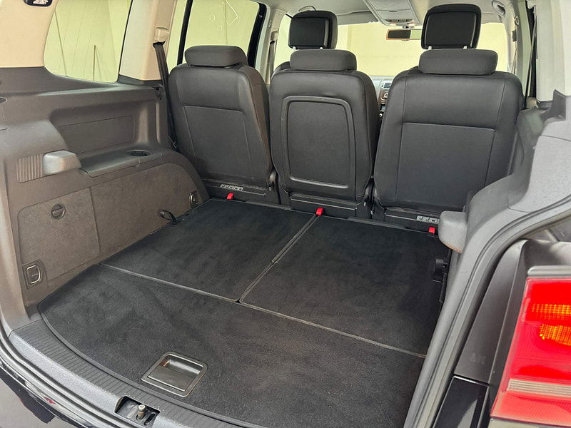 Used Volkswagen Touran TDI SE DSG Euro 5dr 2012 5dr