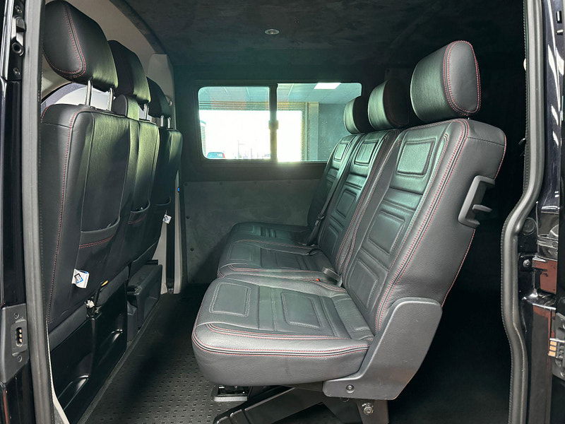 Volkswagen Transporter 2.0 BiTDI T30 BlueMotion Tech Highline FWD LWB Euro 6 (s/s) 5dr 5dr Manual 2025