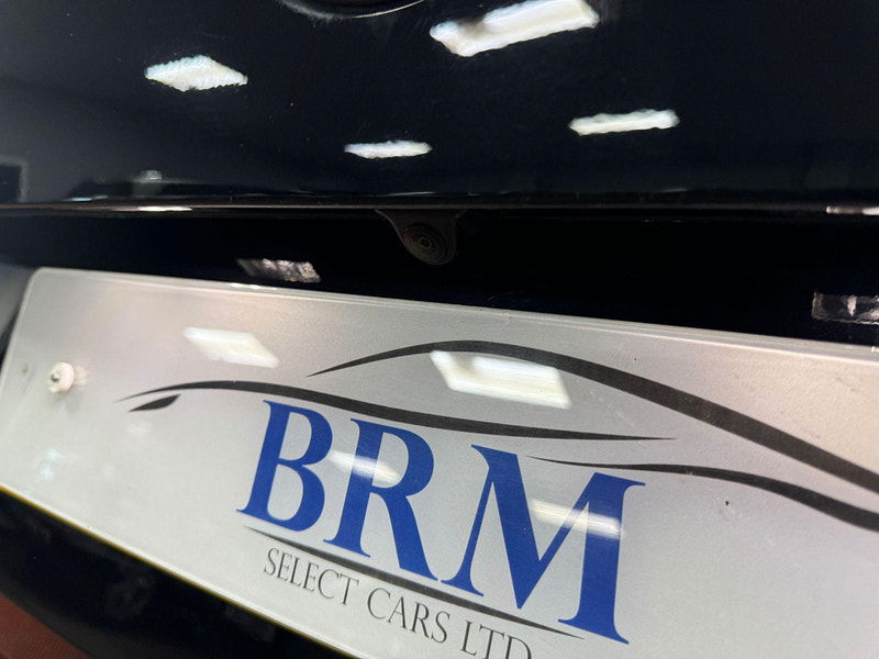 Volkswagen Transporter 2.0 BiTDI T30 BlueMotion Tech Highline FWD LWB Euro 6 (s/s) 5dr 5dr Manual 2025