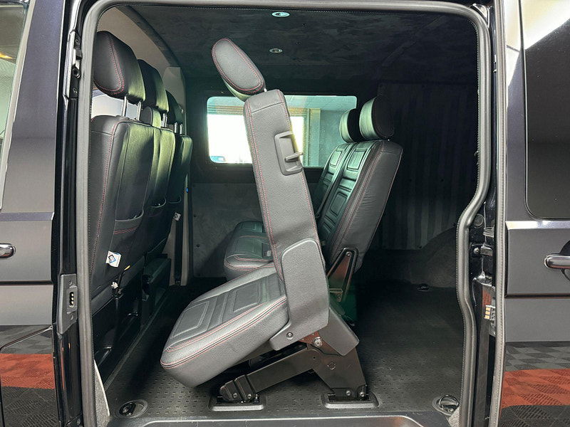 Volkswagen Transporter 2.0 BiTDI T30 BlueMotion Tech Highline FWD LWB Euro 6 (s/s) 5dr 5dr Manual 2025