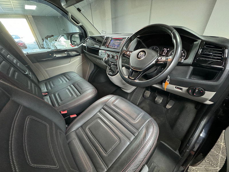 Volkswagen Transporter 2.0 BiTDI T30 BlueMotion Tech Highline FWD LWB Euro 6 (s/s) 5dr 5dr Manual 2025