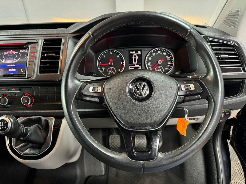 Volkswagen Transporter 2.0 BiTDI T30 BlueMotion Tech Highline FWD LWB Euro 6 (s/s) 5dr 5dr Manual 2025