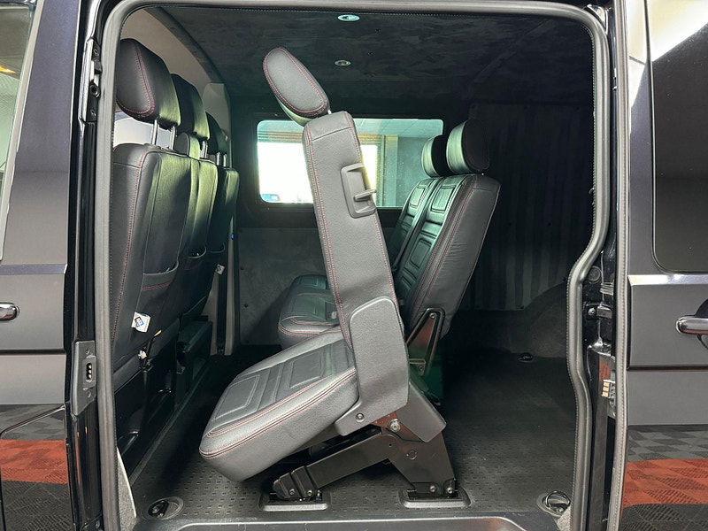 Volkswagen Transporter 2.0 BiTDI T30 BlueMotion Tech Highline FWD LWB Euro 6 (s/s) 5dr 5dr Manual 2025