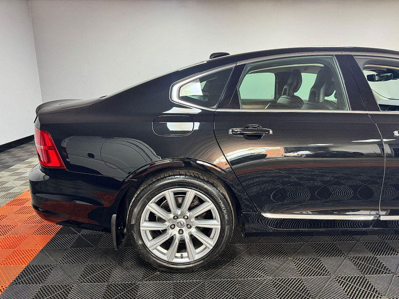Volvo S90 2.0 D4 Inscription Auto Euro 6 (s/s) 4dr 4dr Automatic 2025