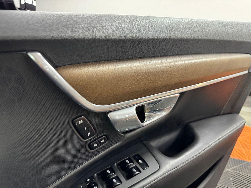 Volvo S90 2.0 D4 Inscription Auto Euro 6 (s/s) 4dr 4dr Automatic 2025