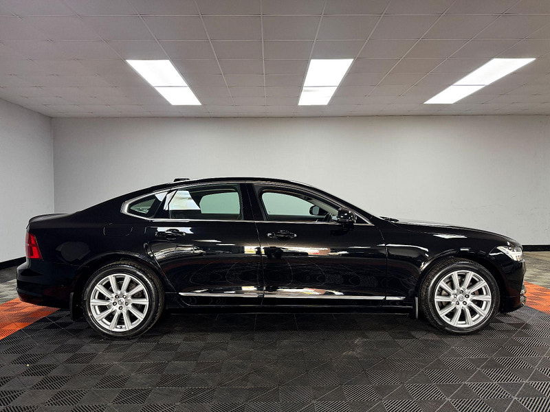 Volvo S90 2.0 D4 Inscription Auto Euro 6 (s/s) 4dr 4dr Automatic 2025