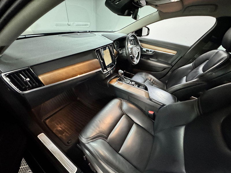 Volvo S90 2.0 D4 Inscription Auto Euro 6 (s/s) 4dr 4dr Automatic 2025