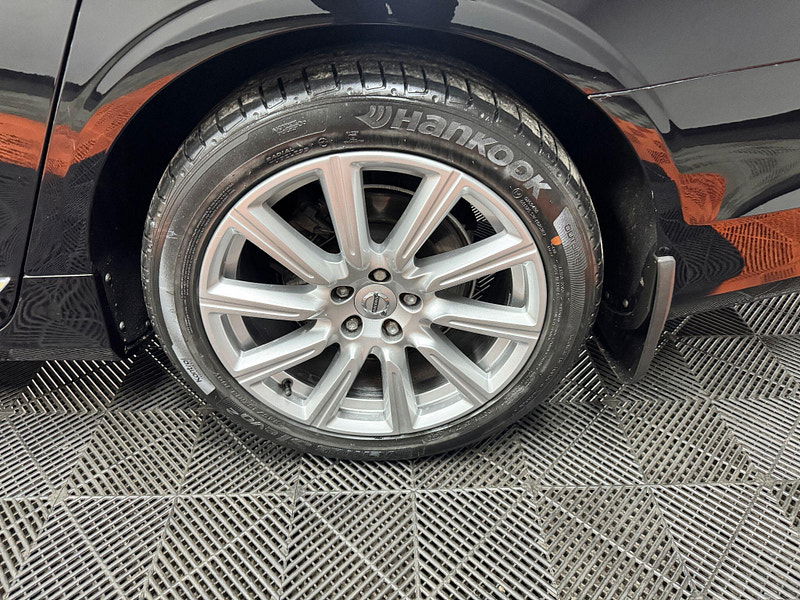 Volvo S90 2.0 D4 Inscription Auto Euro 6 (s/s) 4dr 4dr Automatic 2025