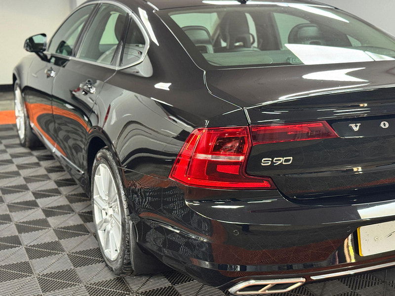 Volvo S90 2.0 D4 Inscription Auto Euro 6 (s/s) 4dr 4dr Automatic 2025