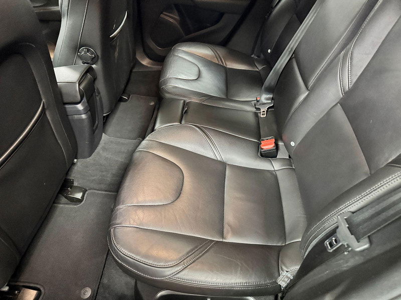 Volvo V40 2.0 D2 Inscription Euro 6 (s/s) 5dr 5dr Manual 2025