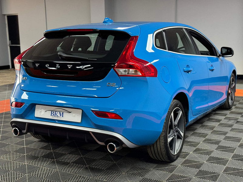 Volvo V40 2.0 D2 R-Design Nav Euro 6 (s/s) 5dr 5dr Manual 2025