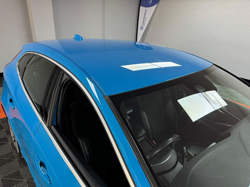 Volvo V40 2.0 D2 R-Design Nav Euro 6 (s/s) 5dr 5dr Manual 2025