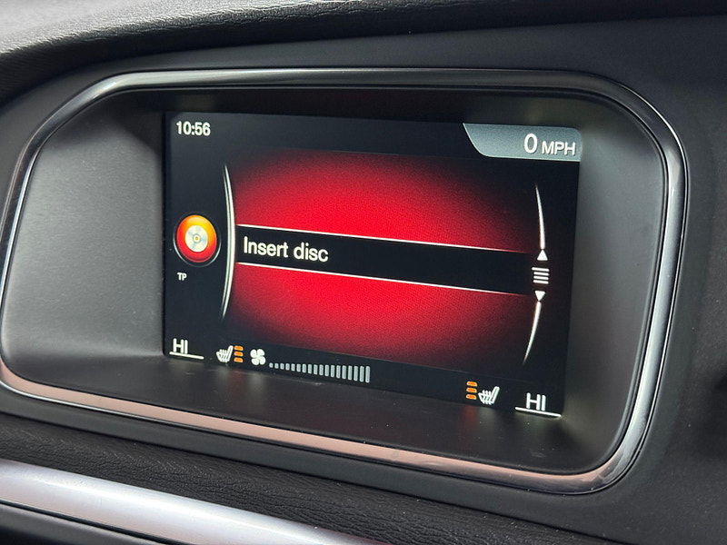 Volvo V40 2.0 D3 R-Design Nav Auto Euro 6 (s/s) 5dr 5dr Automatic 2025
